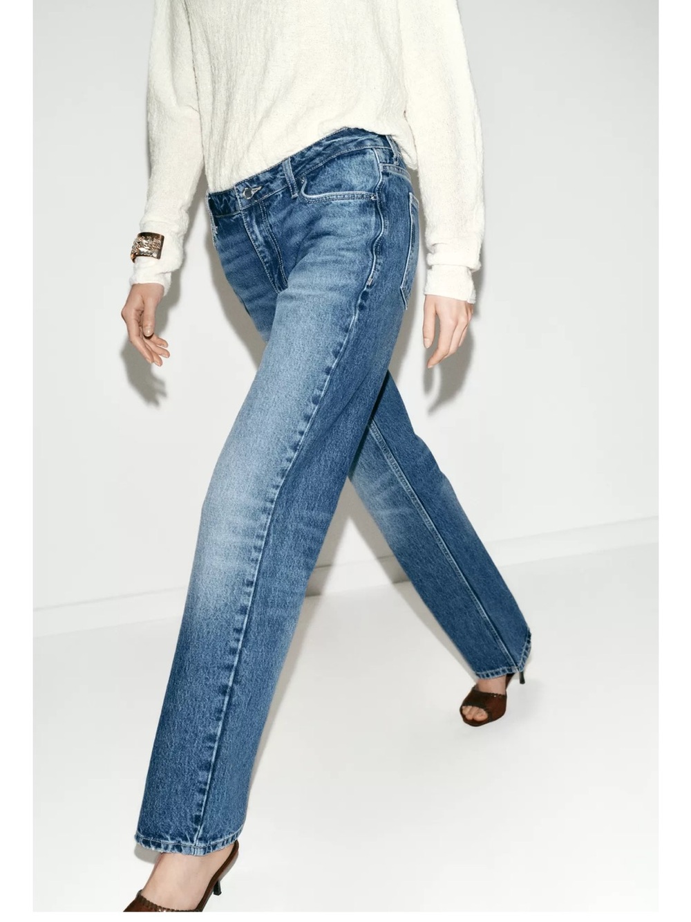 NWT ZARA BLUE WASH STRAIGHT HIGH WAISTED JEANS US6/ 38